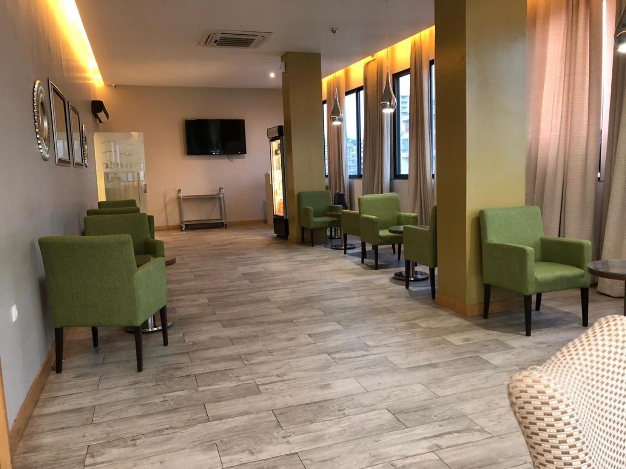 Blu Sky Hotel Мапуту Экстерьер фото